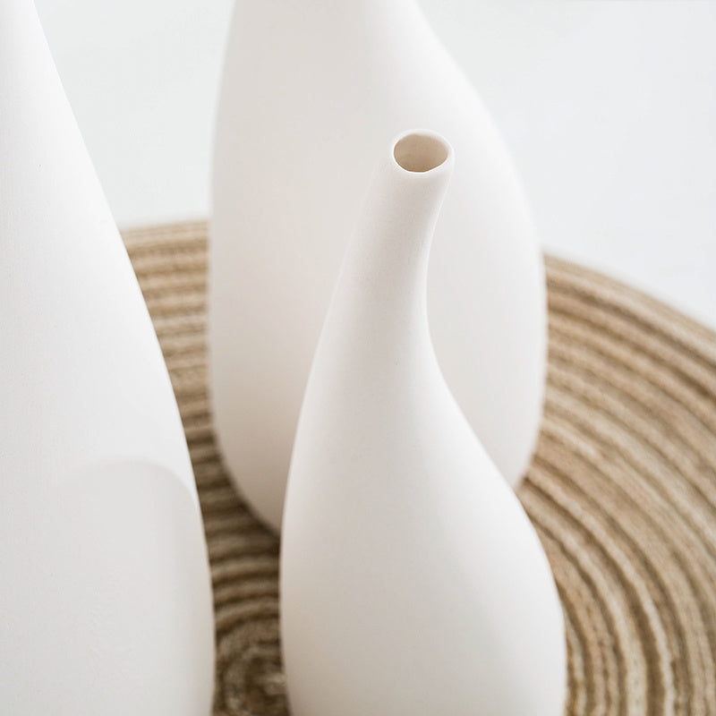 White Ceramic Water Drop Vase
