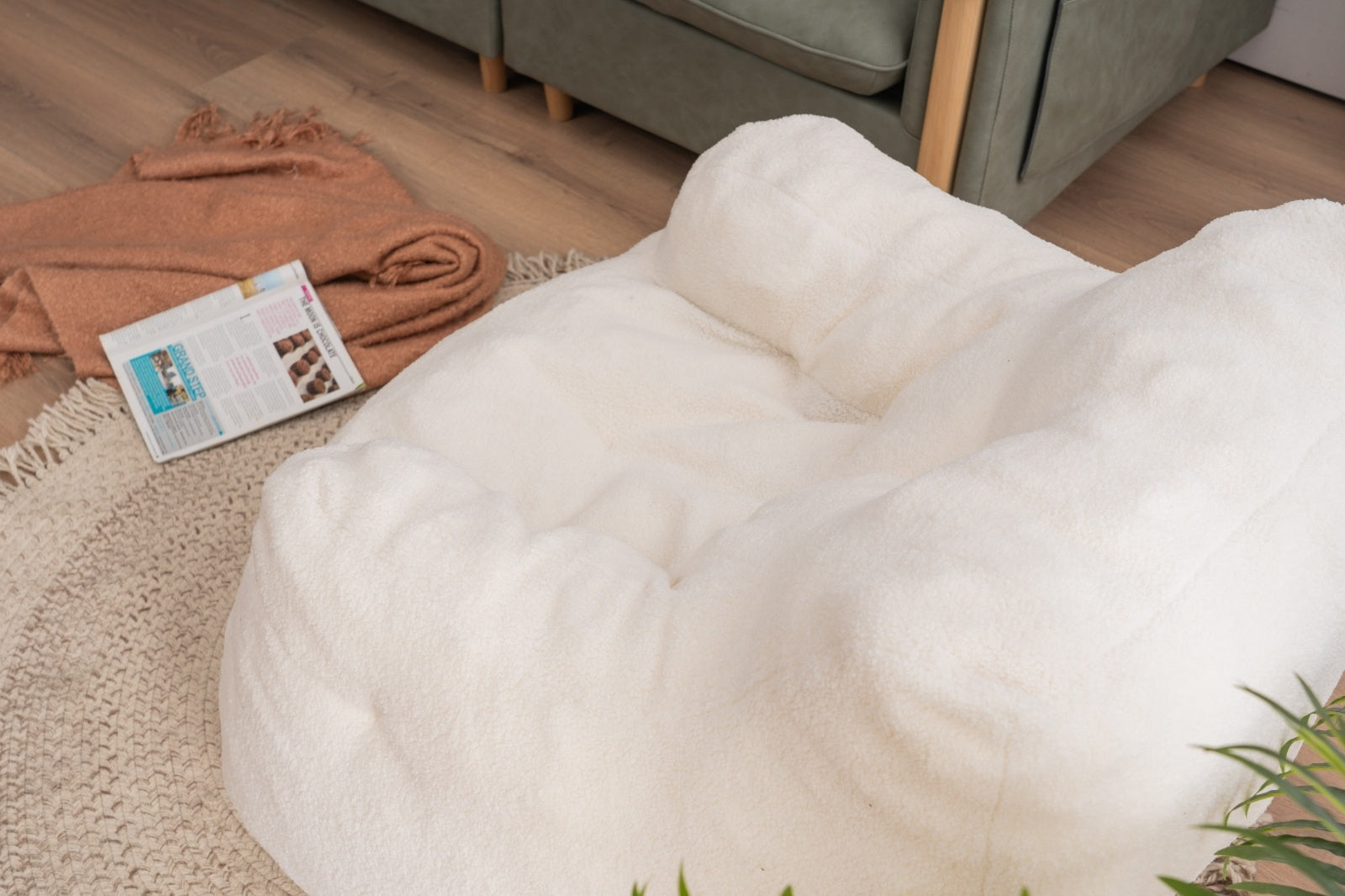 Ivory Teddy Tufted Bean Bag Chair – Soft & Cozy Seating - FAIFCO